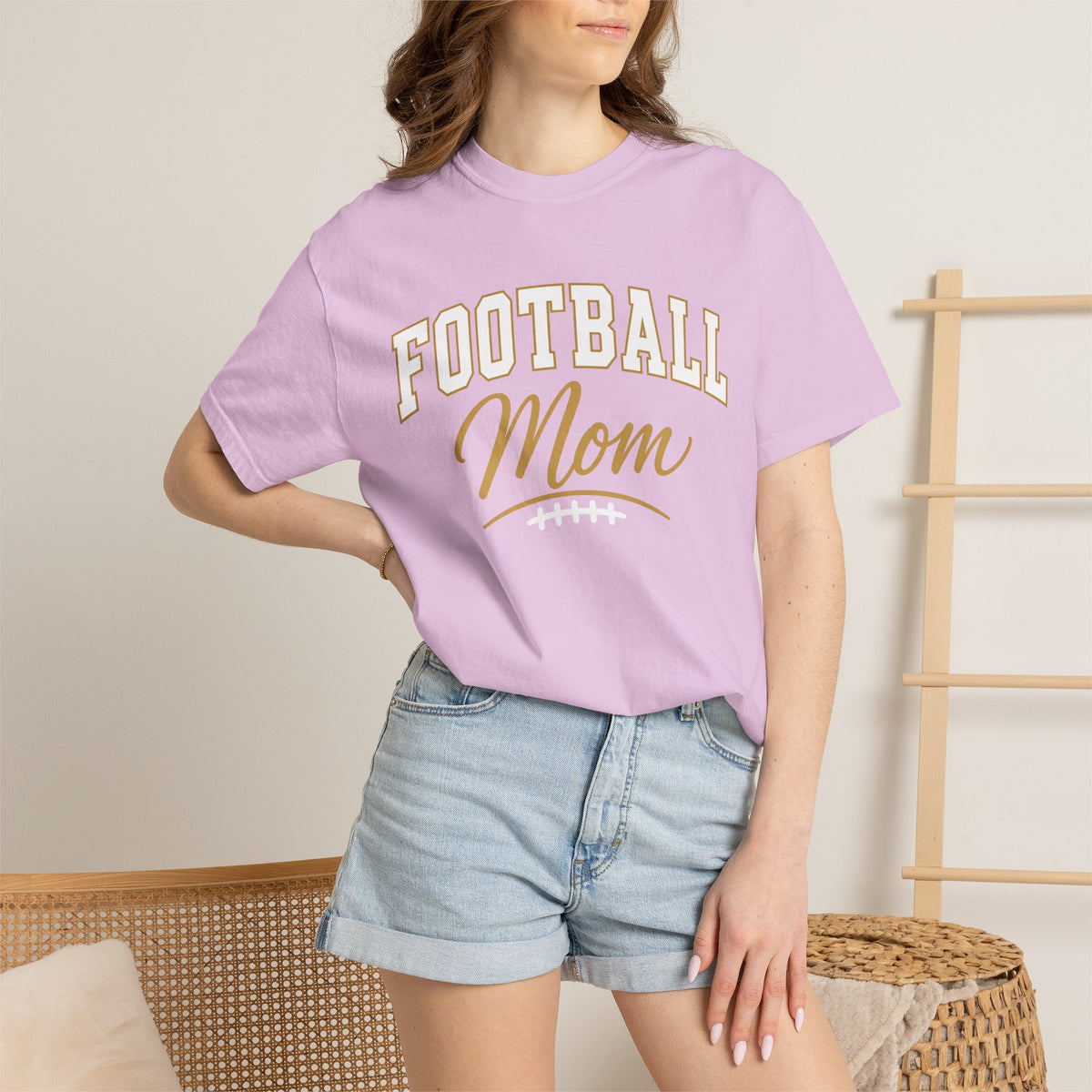 FOOTBALL MOM COMFORT COLORS
